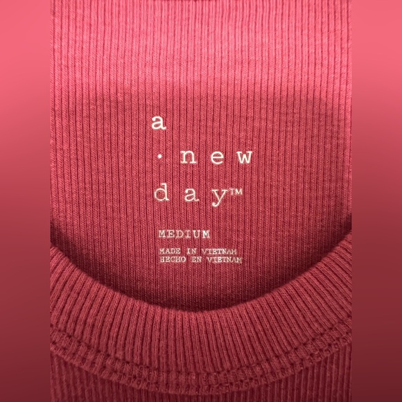 Red Ribbed Tank Top - Picture 2 of 2